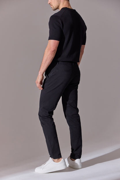 Slim fit chino trousers for men. Black colour, menswear. Maklin Clothing.