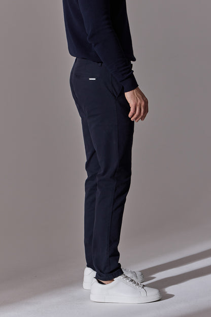 Slim fit navy blue chino trousers for men. Maklin Clothing.